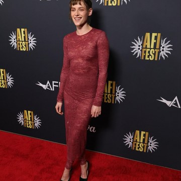 Kristen Stewart - Provocative and Androgynous Shoots in kristenstewart_9dgoqgmtcmxf1.jpg - hidden celebrity photo